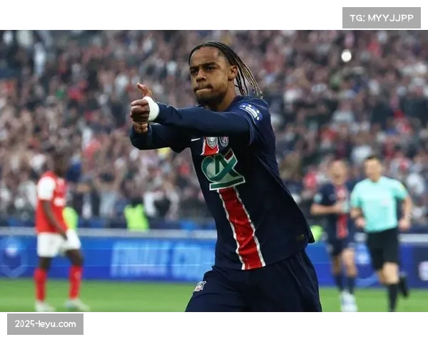 巴黎防线连续失误导致失球 恩里克赛后怒斥防守漏洞